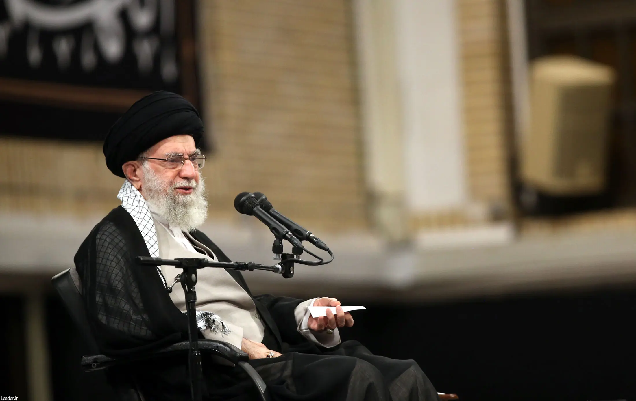 دیدار اعضای ستاد برگزاری کنگره ملی شهدای استان اردبیل با رهبر انقلاب