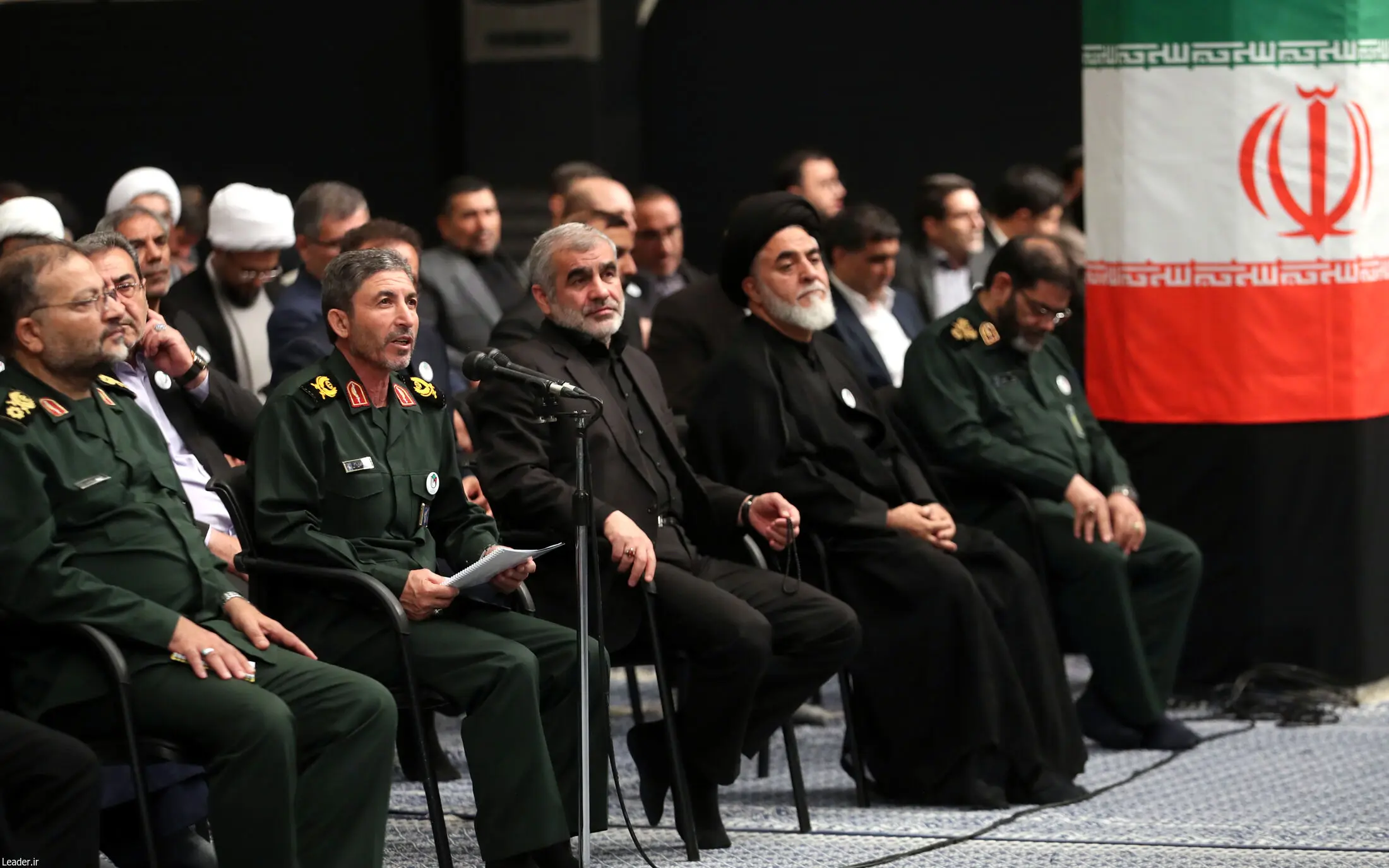 دیدار اعضای ستاد برگزاری کنگره ملی شهدای استان اردبیل با رهبر انقلاب